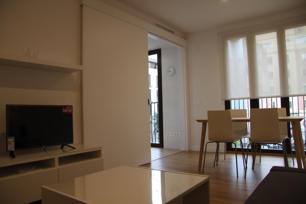 Apartamentos Hiedra Y Tapineria Mercado Central فالنسيا المظهر الخارجي الصورة