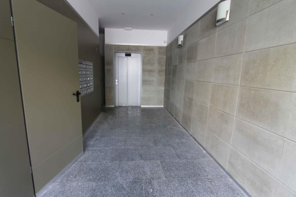 Apartamentos Hiedra Y Tapineria Mercado Central فالنسيا المظهر الخارجي الصورة