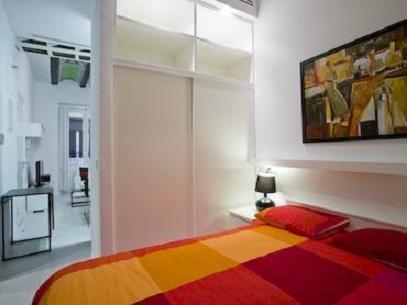 Apartamentos Hiedra Y Tapineria Mercado Central فالنسيا المظهر الخارجي الصورة